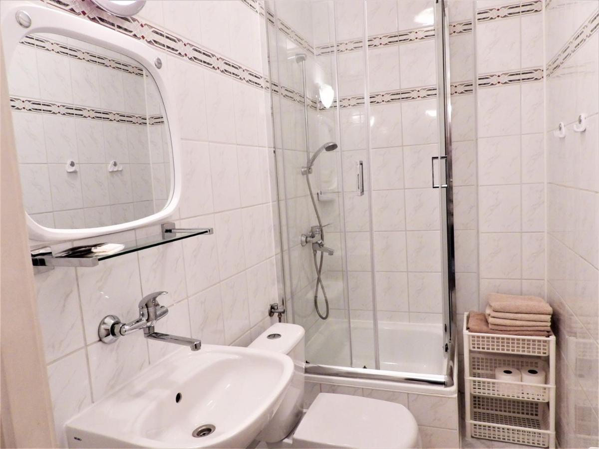 Dworek Osiecki Osieki  Ngoại thất bức ảnh